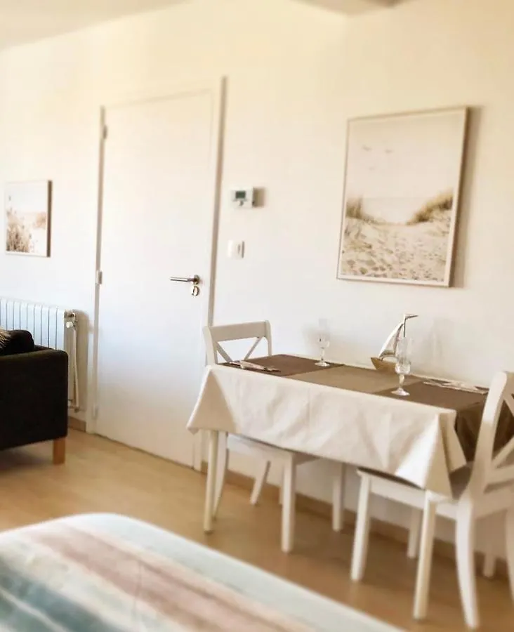 Quiet & Cosy Studio Ostend Apartment